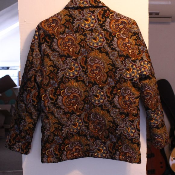 Pattern Quilt Coat - Picture 3 of 4